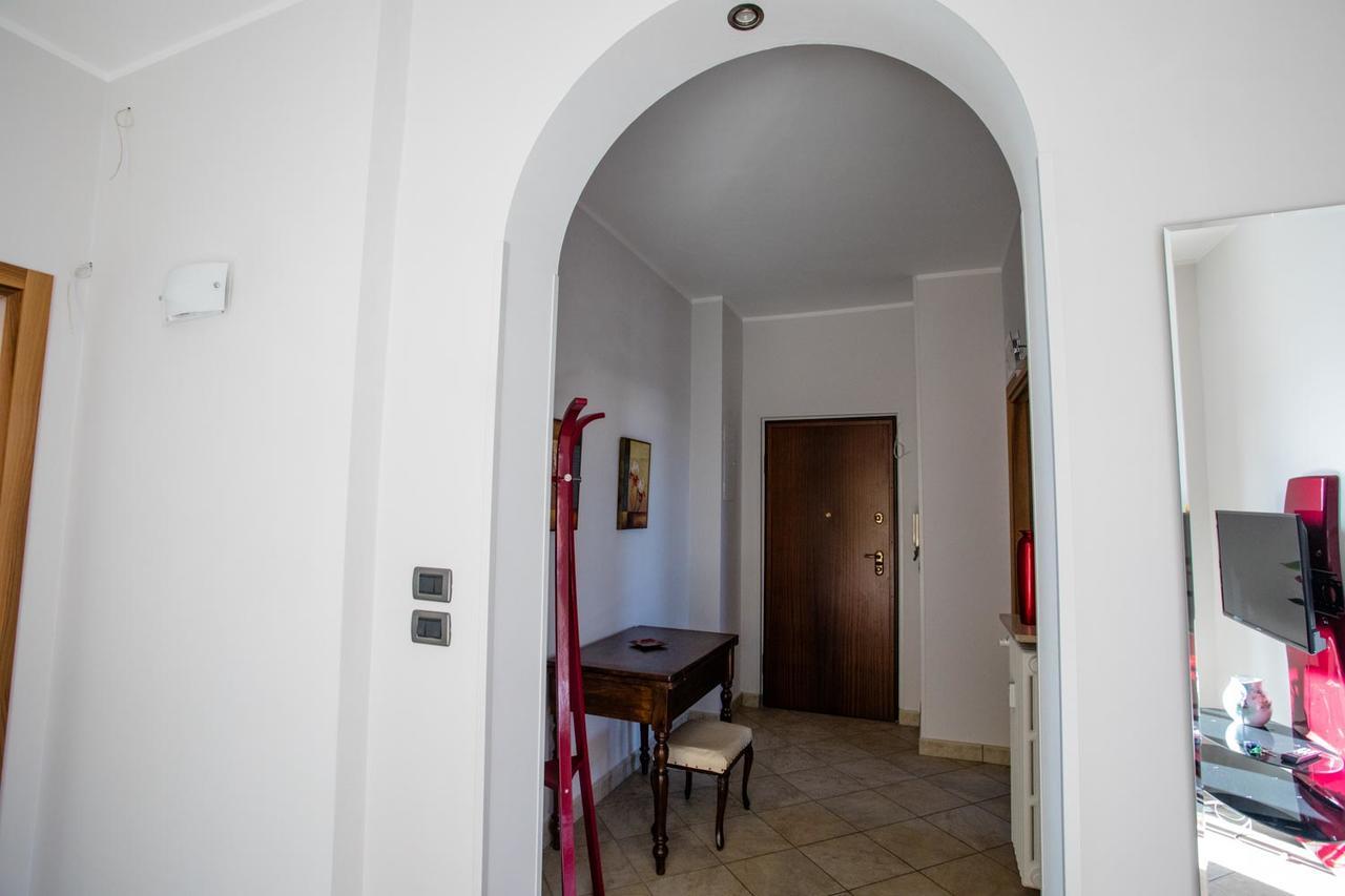 Terrazza Di Pinerolo Apartamento Exterior foto